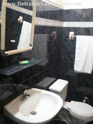 calle F No. 107 Bajos e/ 5ta y Calzada