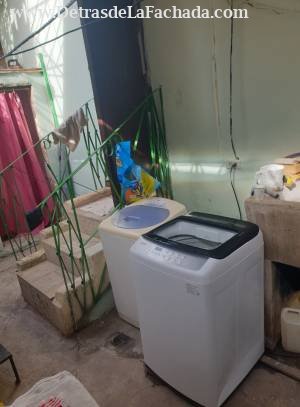 A 3 cuadras de 124 y 35