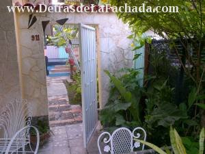 Access to the patio from the portal