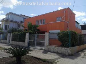 Avenida 13 numero 6617 entre 66 y 68