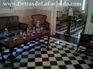 calle F No. 107 Bajos e/ 5ta y Calzada