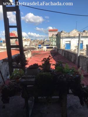 Amistad/ Trocadero y Bernal