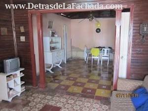 Calle 1ra. No.30025, esquina a 302