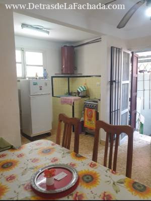 A 3 cuadras de 124 y 35