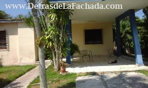 Avenida del Carmen # 51 esquina Oeste 3 Reparto Celimar. Playa Bacuranao.