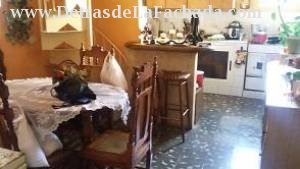 Spacious kitchen and dining room