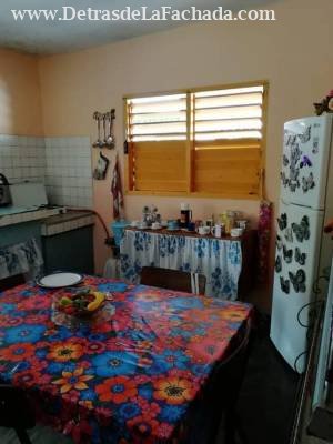 Calle 3. No. 3 entre línea y 2 Santa Lucia, C. P. 77600