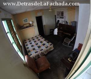 Mercedes entre Jenez y Vives