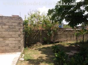 Calle 129 #21212 e/ 212 y 214