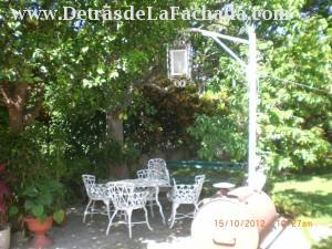 calle 45, esquina 228.