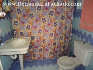 Calle Medio entre Dos de Mayo y America