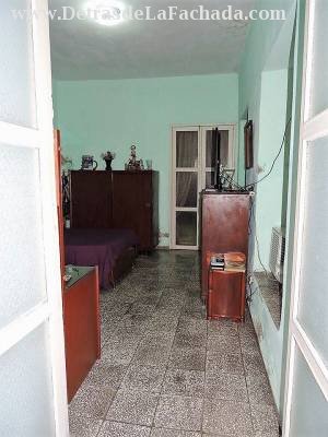 Calle Medio entre Dos de Mayo y America