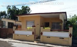 Calle 145, entre 142 y 154, No. 14254