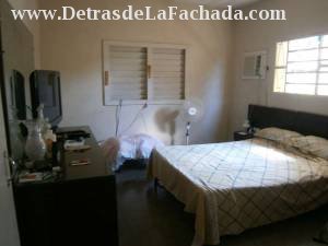 Uno de los 3 cuartos