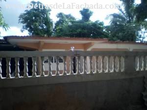 Calle 10 entre c y lindero