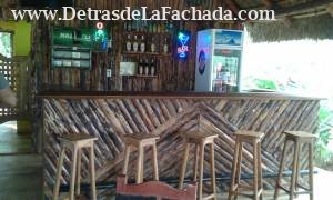 Carretera al Moncada km 3 al lado de Campismo 2 Hermanas y Mural de la Prehistoria