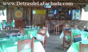 Carretera al Moncada km 3 al lado de Campismo 2 Hermanas y Mural de la Prehistoria