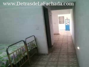 Calle 5ta del Ferrocarril #5A. Sector Campesino.