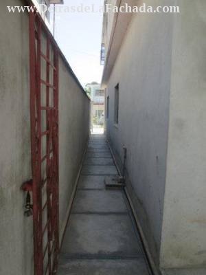 Pasillo lateral derecho