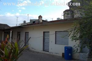 Habitación de Placa al fondo