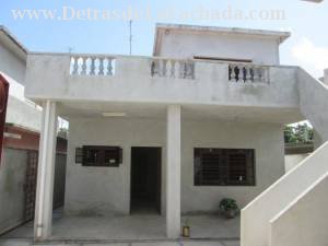 Portal del fondo 7m X 2.50m Planta altaTerraza con