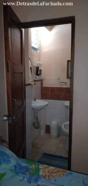 Calle Cañedo no.12, entre Escario y Garzon