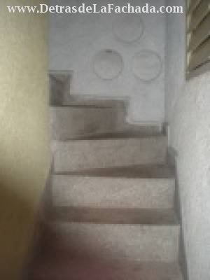 ESCALERA PARA LA AZOTEA