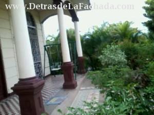 calle 1ra %cardona y maceo cuabitas