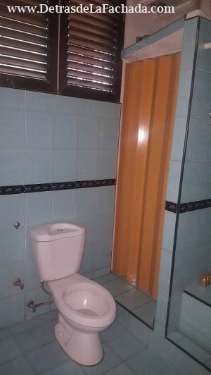 Enramadas (José A. Saco), No.206, apto 6, entre Santo Tomás(Felix Pena) y Corona