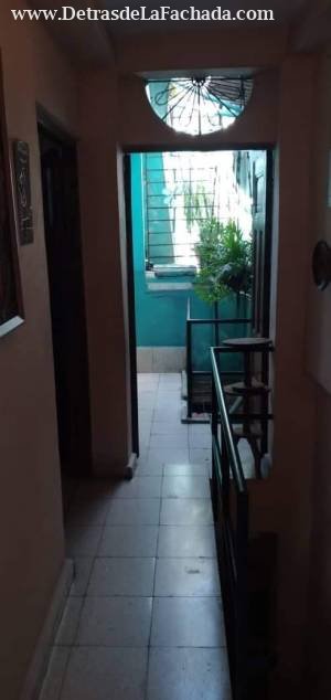 Calle Cañedo no.12, entre Escario y Garzon