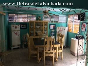 Calle F No. 70 entre 3 y 4