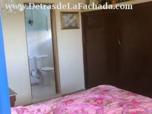 Cuarto con Baño privado y Closet