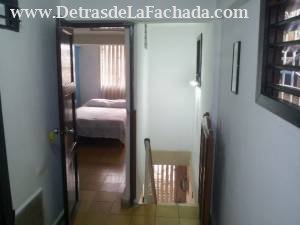 Reloj #303½ entre San Geronimo y San Francisco