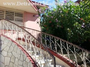 Calle 12 # 203 e/. 7 y 9