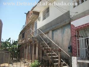 Ave. Camilo Cienfuegos No. 34 alto e/ Onelio Días y Abelardo Castro