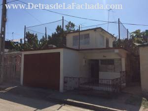 Calle F No. 70 entre 3 y 4