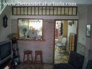 Reloj #303½ entre San Geronimo y San Francisco