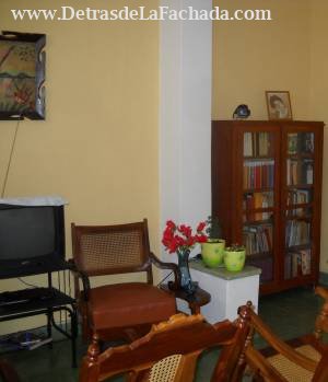 Misionero 53 e/e Colón y Luz Caballero