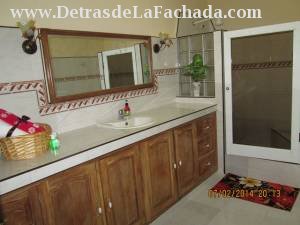 One of the bathrooms of the House