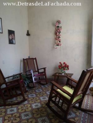 Calle Nazareno 159 e/ Aleman y Central