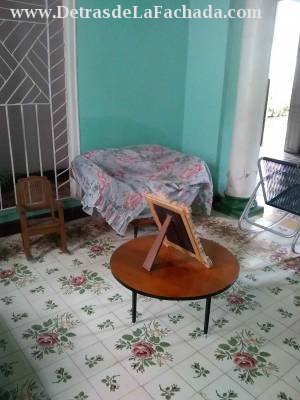 Maceo No. 369 e/Nazareno y Síndico