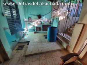 Carretera de Sagua, Num.184 e/ Artime y 10ma