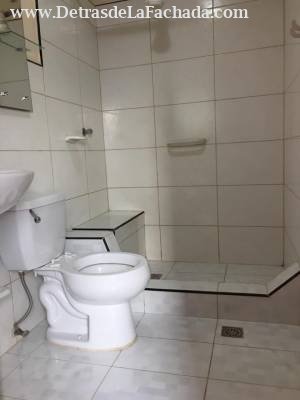 Baño planta alta