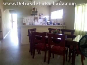 Calle 4ta No. 21 e/ B y Río. Reparto Caridad de Méndez