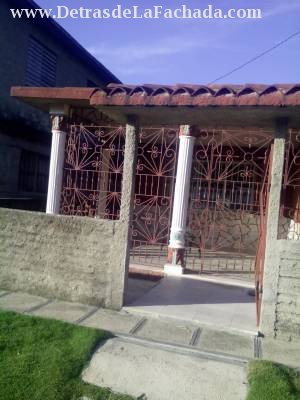 Calle 4ta No. 21 e/ B y Río. Reparto Caridad de Méndez