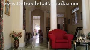 Máximo Gómez #868 e/ Aguilera y Combet