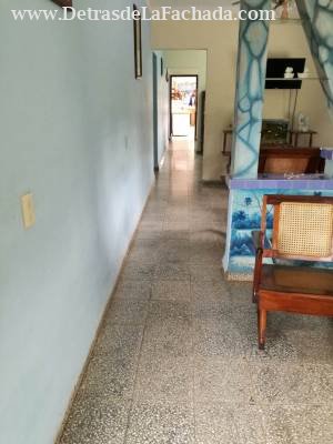 Ventas del Río. a solo 8 km del prado de Cienfuegos.