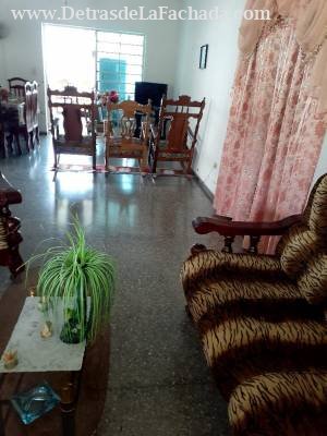 Calle Carlos Nuñez No.12002, entre las calles 13 y Corta, Reparto Residencial Aldabó