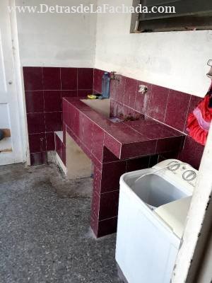 Calle Carlos Nuñez No.12002, entre las calles 13 y Corta, Reparto Residencial Aldabó