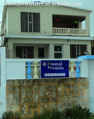 Entrance to the hostel from the beach